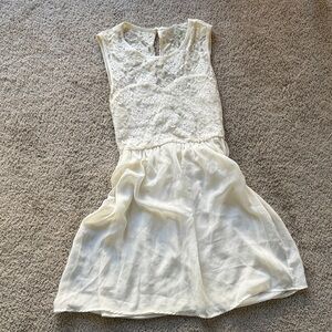 Elegant Cream Lace Dress